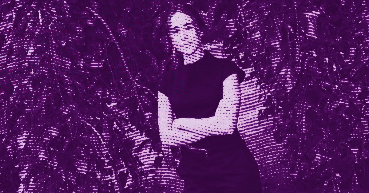 Nour Jaouda with long hair stands with arms crossed, wearing a short-sleeve top and pants. The image has a purple color filter and a halftone dot effect, with leafy foliage in the background. © Illustration by Art Critic.